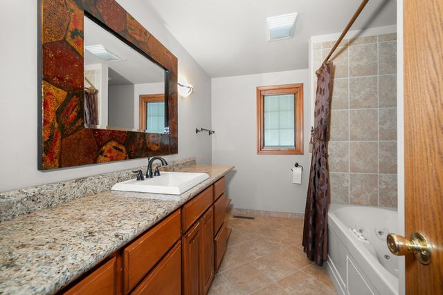 1425 W Lawrence Dr, Spokane, WA 99218