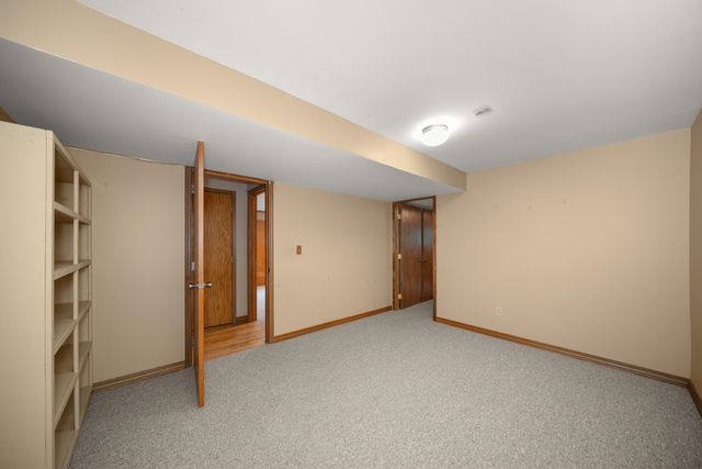 1425 W Lawrence Dr, Spokane, WA 99218