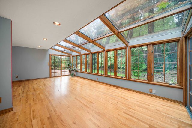 1425 W Lawrence Dr, Spokane, WA 99218