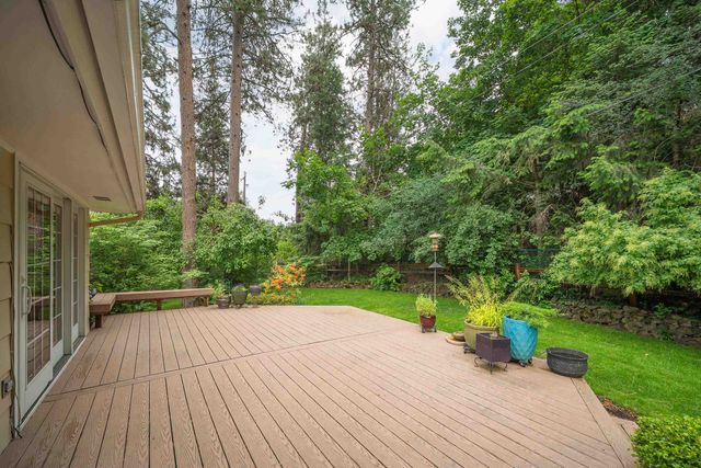 1425 W Lawrence Dr, Spokane, WA 99218
