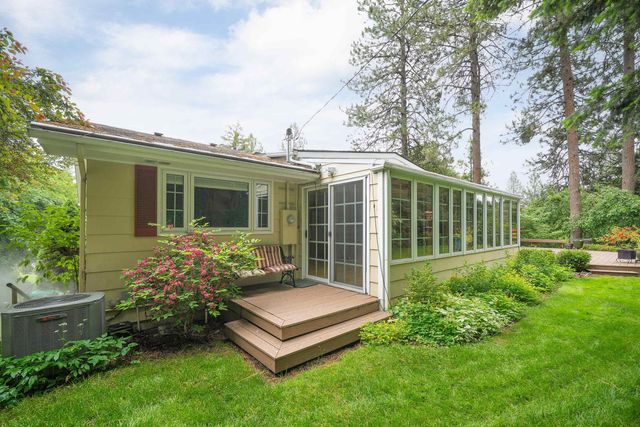 1425 W Lawrence Dr, Spokane, WA 99218