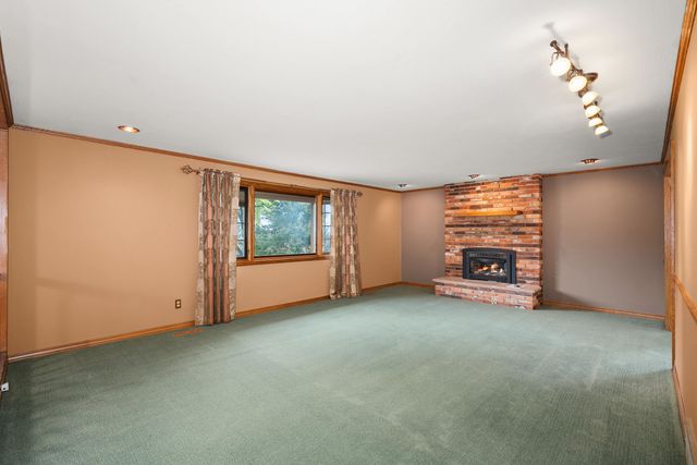 1425 W Lawrence Dr, Spokane, WA 99218