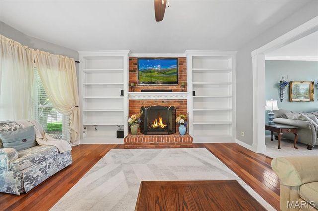 1312 Riverdale Circle, Chesterfield, MO 63005