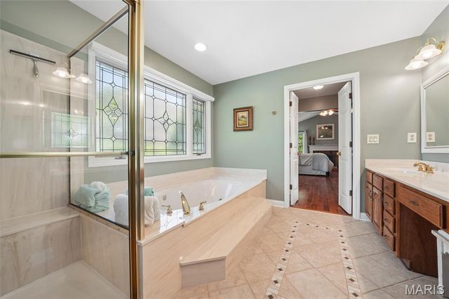 1312 Riverdale Circle, Chesterfield, MO 63005