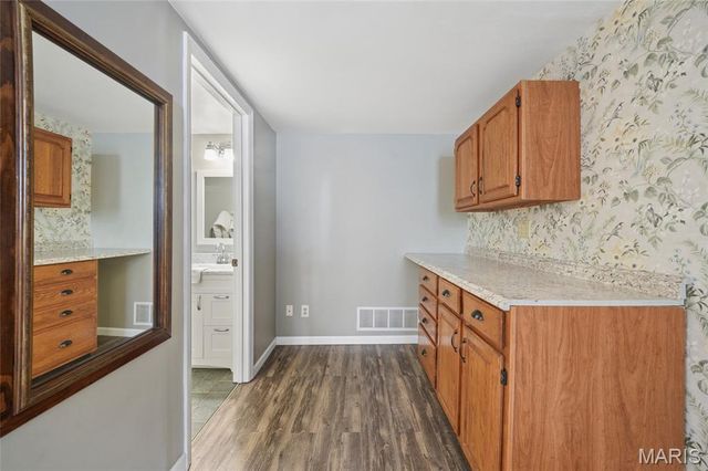 1312 Riverdale Circle, Chesterfield, MO 63005