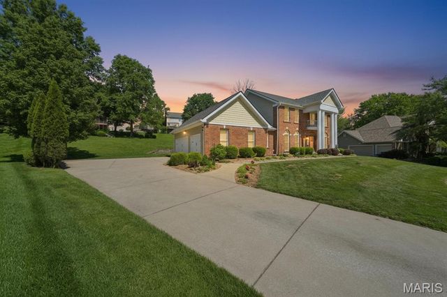 1312 Riverdale Circle, Chesterfield, MO 63005