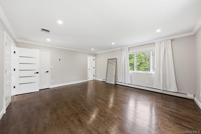 19 Staff Sgt James Parker Road, Blauvelt, NY 10913