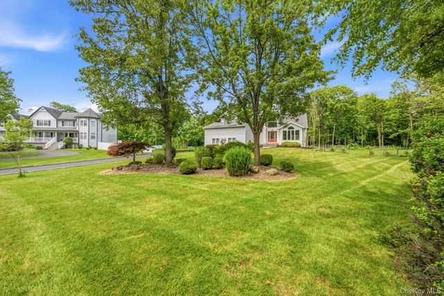 19 Staff Sgt James Parker Road, Blauvelt, NY 10913