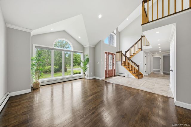 19 Staff Sgt James Parker Road, Blauvelt, NY 10913