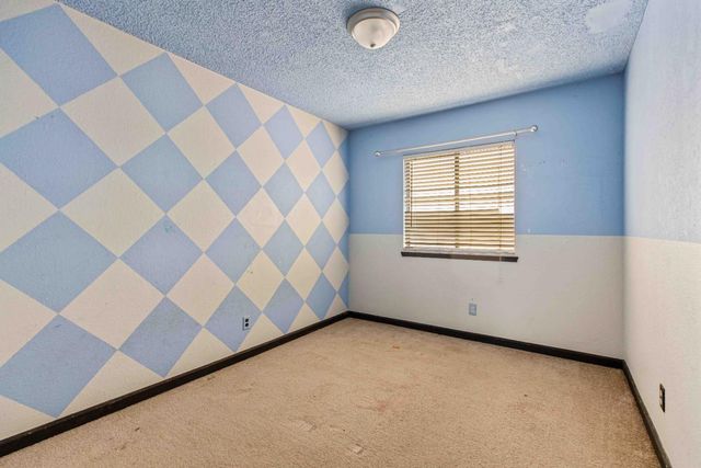 572 Harvest Park Dr, Turlock, CA 95380