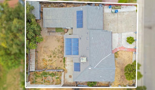 572 Harvest Park Dr, Turlock, CA 95380