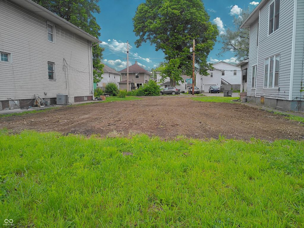 3509-3511 N Illinois Street, Indianapolis, IN 46208