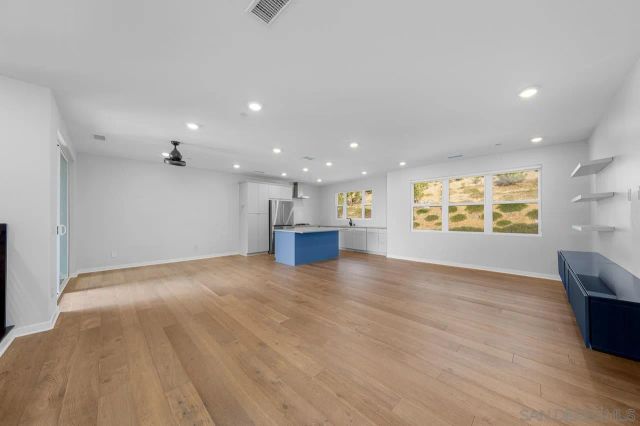 2776 Via Alta Pl, San Diego, CA 92108