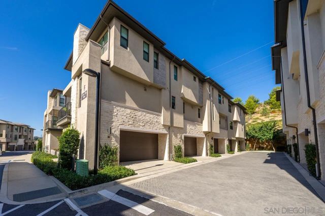 2776 Via Alta Pl, San Diego, CA 92108