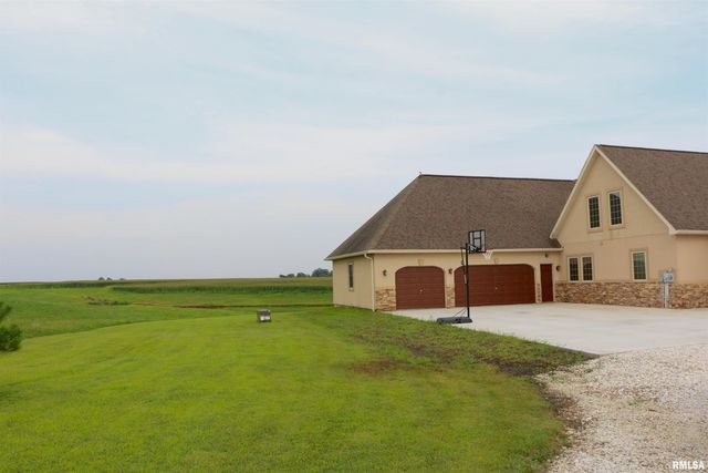 2064 E 2200th Street, Camp Point, IL 62320