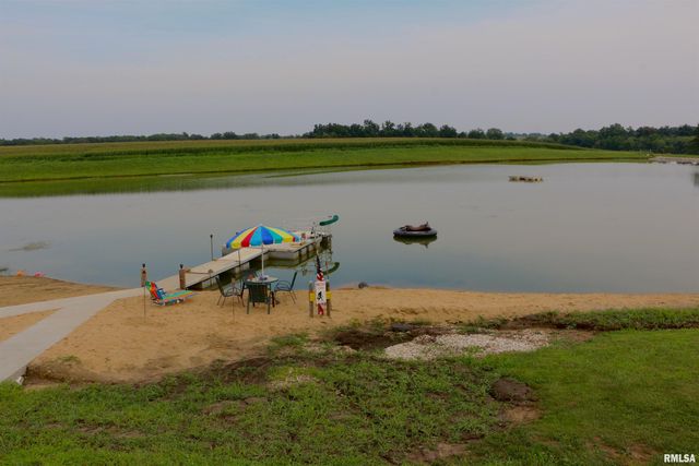 2064 E 2200th Street, Camp Point, IL 62320