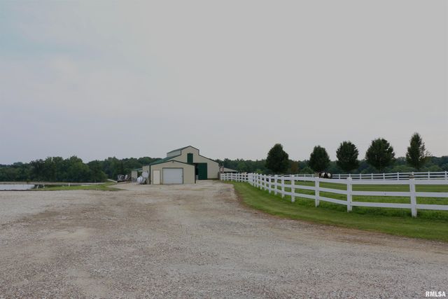 2064 E 2200th Street, Camp Point, IL 62320