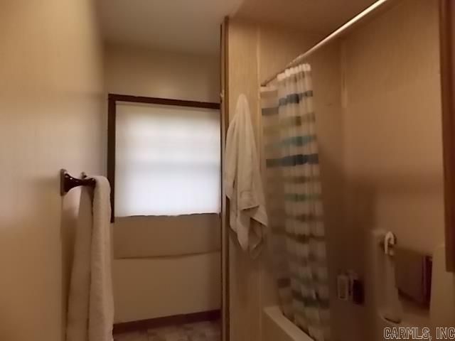 109 E Hicks Street, Cardwell, MO 63829