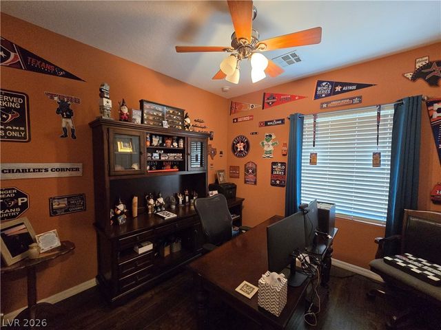 5992 Quintillion Avenue, Las Vegas, NV 89122