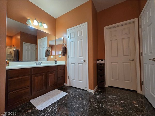 5992 Quintillion Avenue, Las Vegas, NV 89122