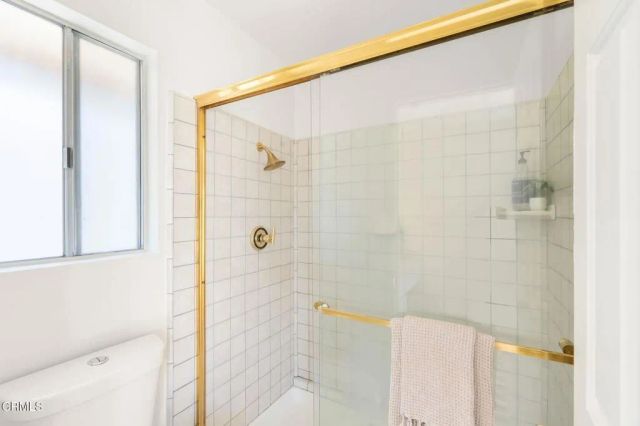 1689 Amador Lane, Newbury Park, CA 91320