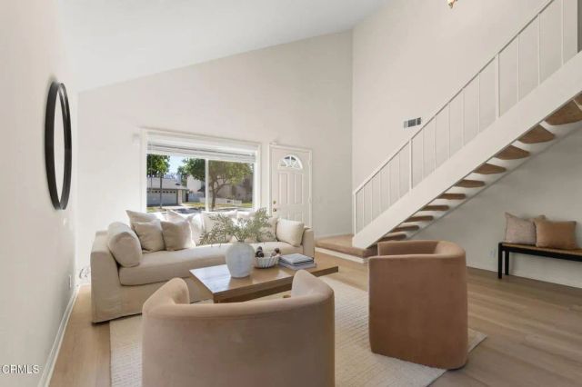 1689 Amador Lane, Newbury Park, CA 91320