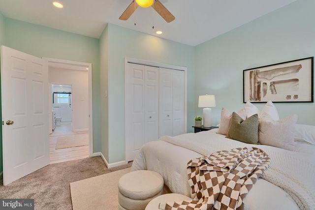 4 S EAST AVE, Baltimore, MD 21224