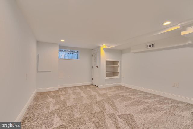 4 S EAST AVE, Baltimore, MD 21224