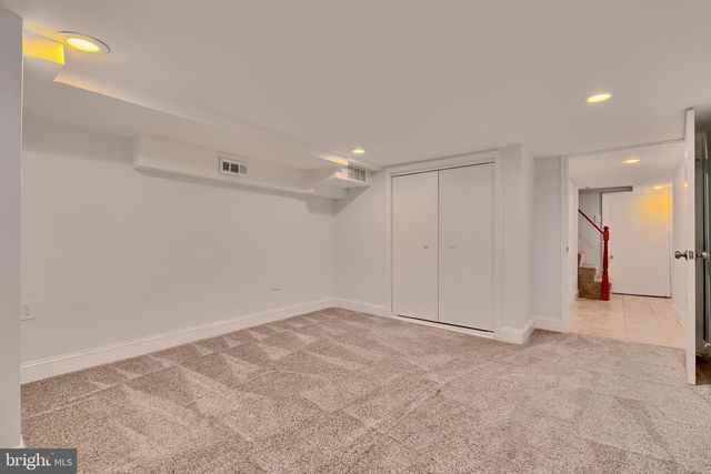 4 S EAST AVE, Baltimore, MD 21224