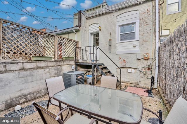 4 S EAST AVE, Baltimore, MD 21224