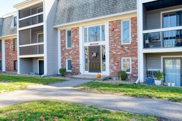 15 Foundry Street A3, Easton, MA 02375