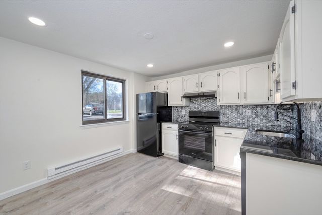 15 Foundry Street A3, Easton, MA 02375