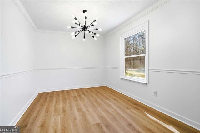 670 Stonehedge Drive, Stone Mountain, GA 30087