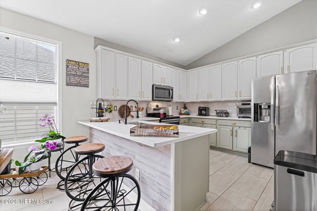 2053 TRAILING PINES Way, Fleming Island, FL 32003