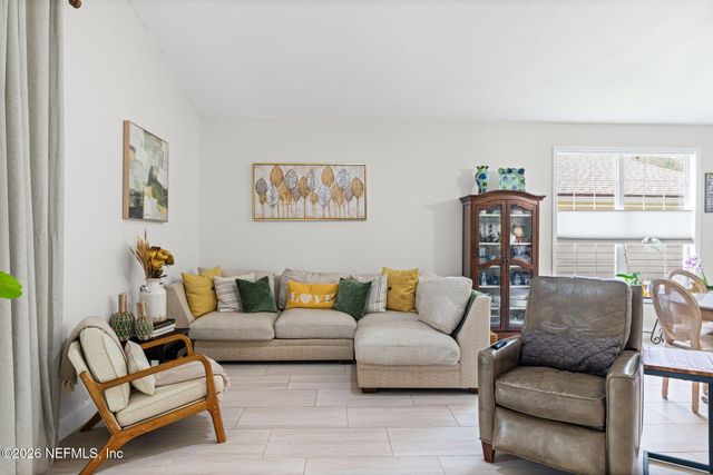 2053 TRAILING PINES Way, Fleming Island, FL 32003