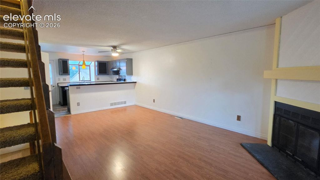 6818 Ravencrest Drive, Colorado Springs, CO 80919 — photo 3