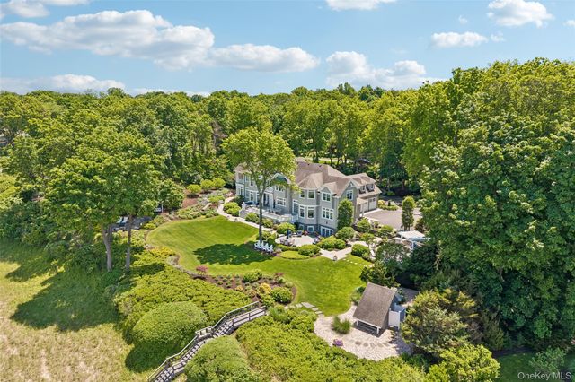6 Pheasant Run, Nissequogue, NY 11780