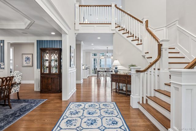 6 Pheasant Run, Nissequogue, NY 11780