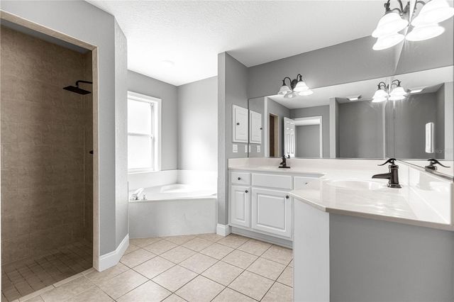 10485 SE 42ND COURT, Belleview, FL 34420