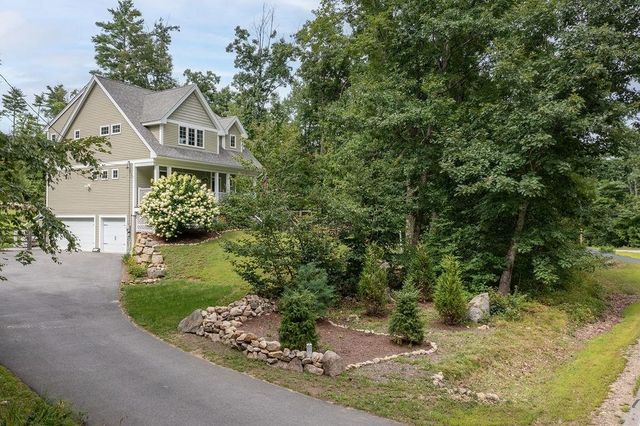 114 Young Road, Barrington, NH 03825