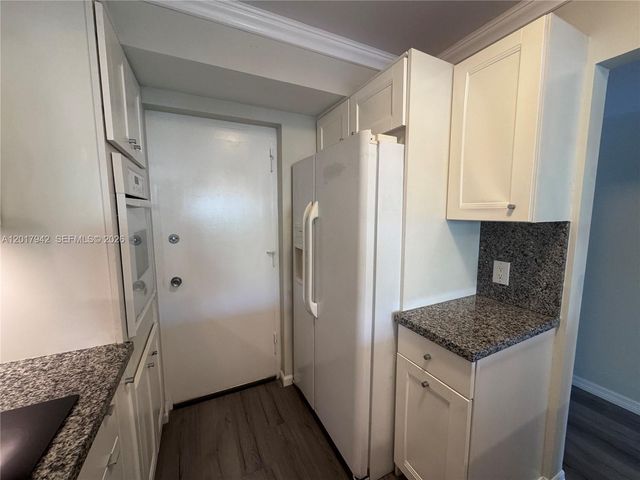 1000 River Reach Dr 302, Fort Lauderdale, FL 33315