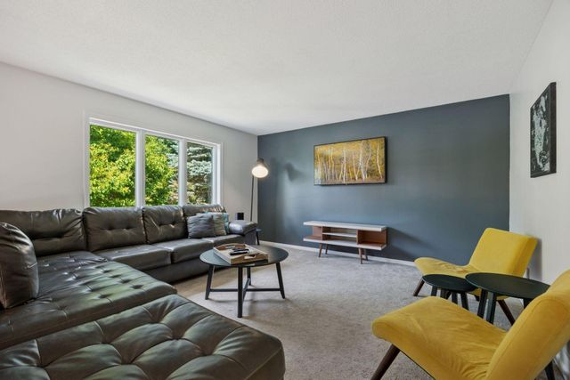 6746 Timber Crest Drive, Maple Grove, MN 55311