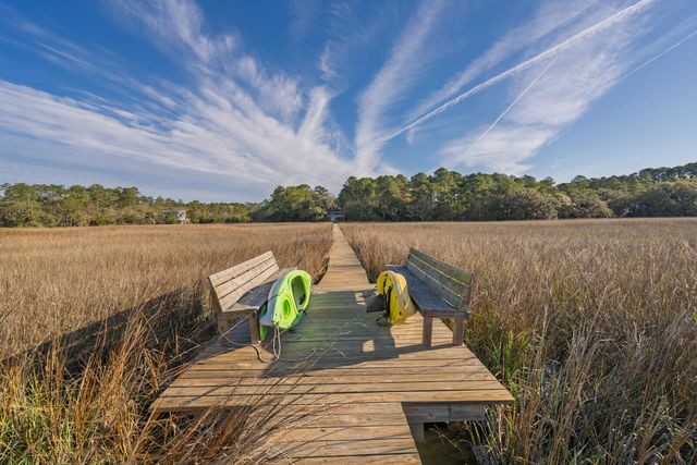 7717 White Point Road, Adams Run, SC 29426