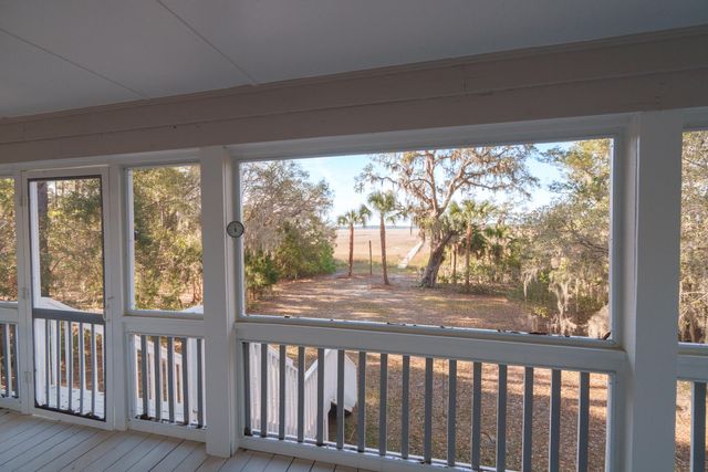 7717 White Point Road, Adams Run, SC 29426