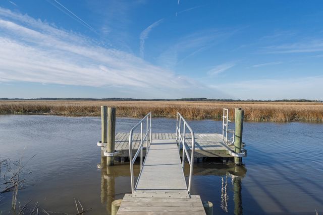 7717 White Point Road, Adams Run, SC 29426