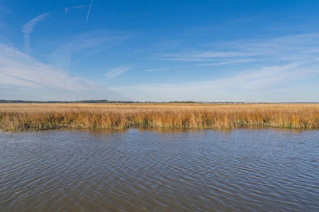 7717 White Point Road, Adams Run, SC 29426