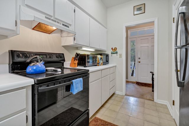 7717 White Point Road, Adams Run, SC 29426