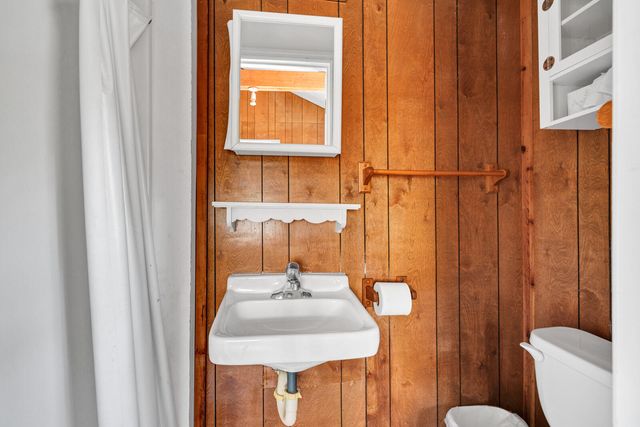 7717 White Point Road, Adams Run, SC 29426