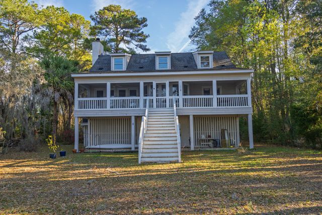 7717 White Point Road, Adams Run, SC 29426