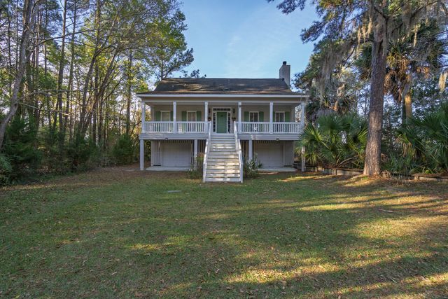 7717 White Point Road, Adams Run, SC 29426